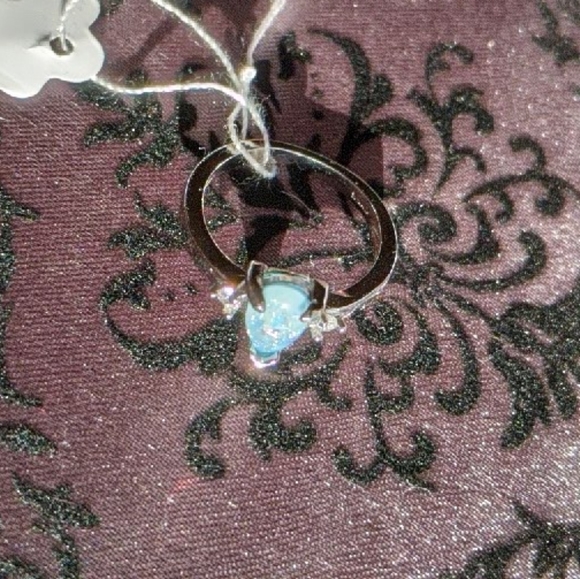 Boulder Chip Opal Ring - Picture 2 of 10